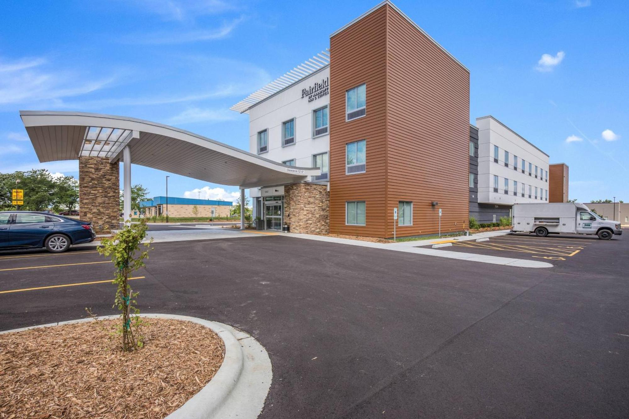 Fairfield Inn & Suites Whitewater Exterior foto